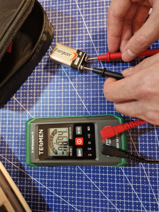 How to Test an AA Battery with a Multimeter